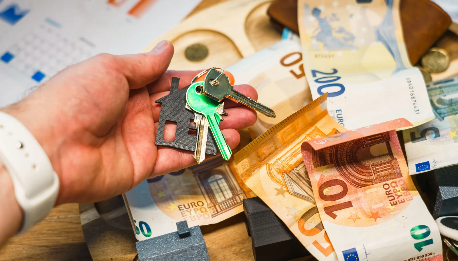 Cover Homeflow: Come funziona la caparra per l’affitto: guida per proprietari e inquilini