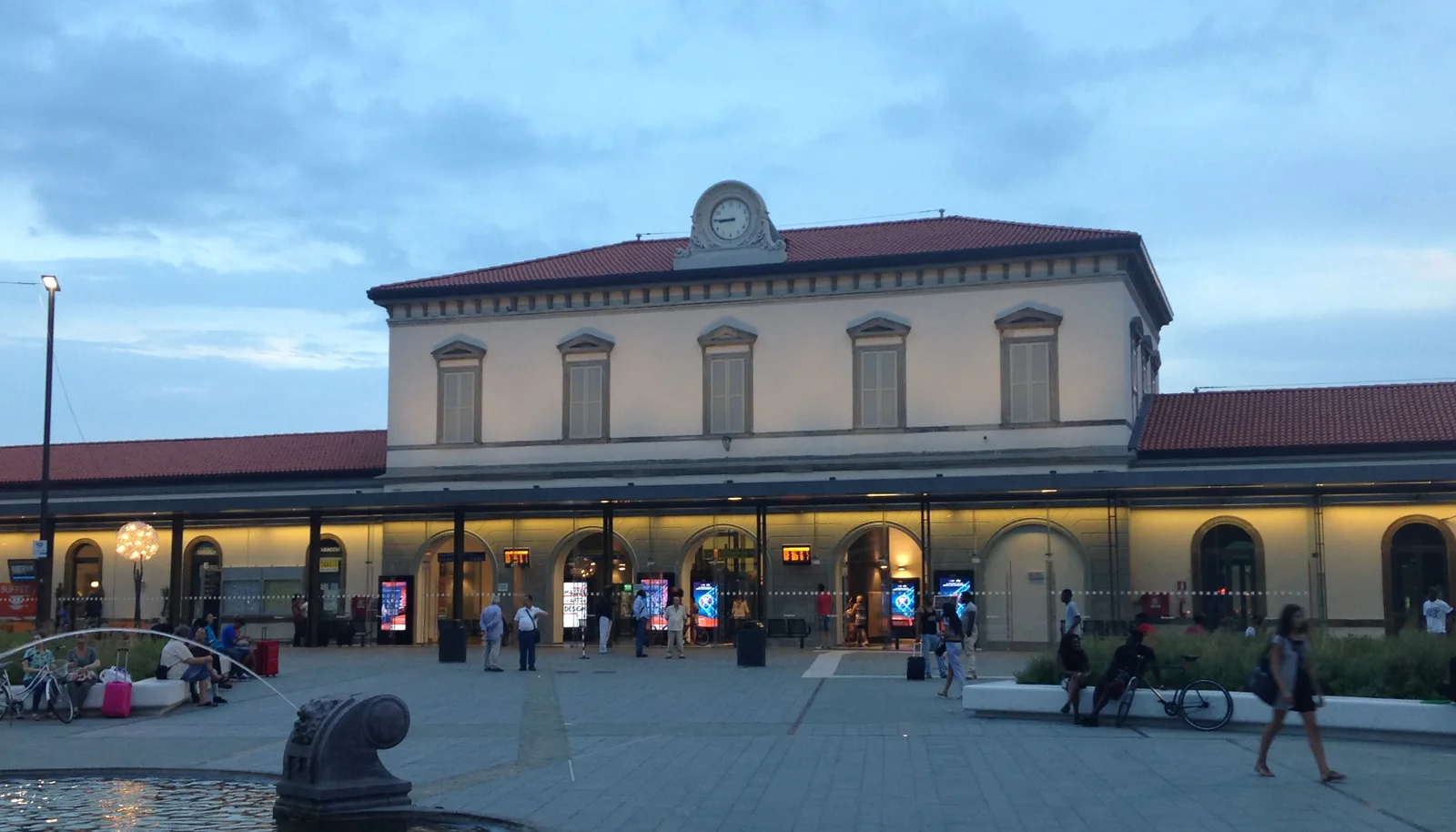 Cover Homeflow: Vivere a Città Bassa: guida al quartiere Bergamo